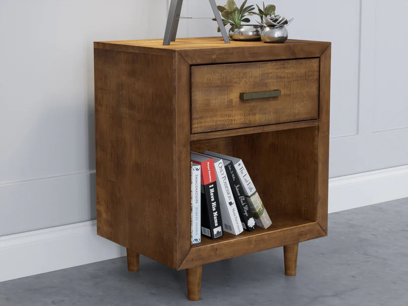 Retro Wood 3-pc Bedroom Set