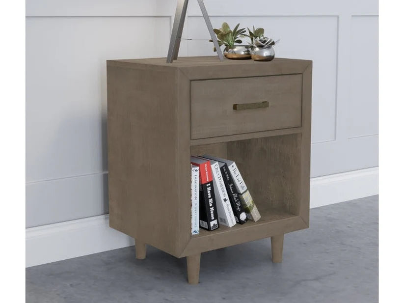 Retro Wood 3-pc Bedroom Set