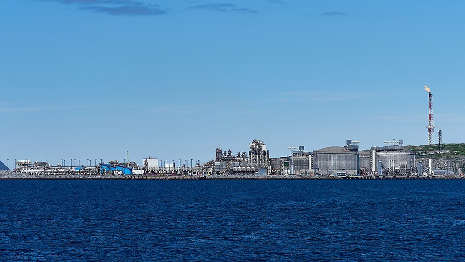 LNG & Natural Gas — illustrative sector photograph